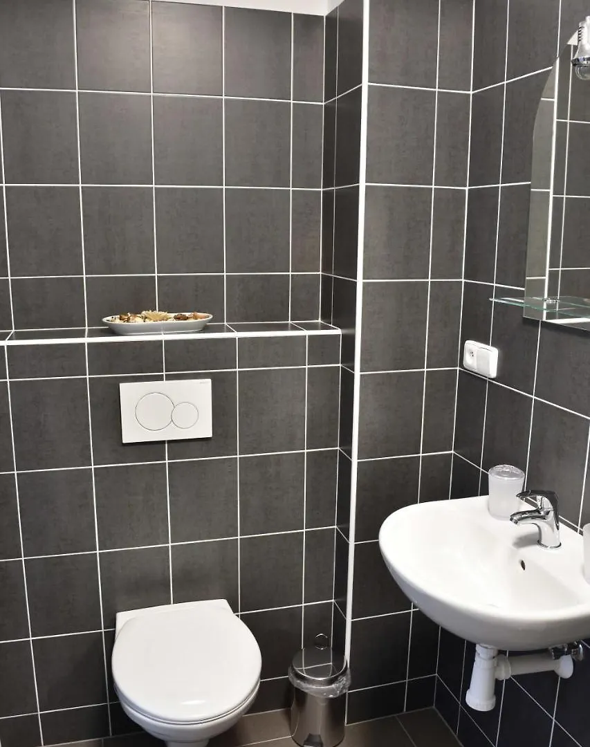 Apartmany U Letiste Pardubice 0*,  Czech Republic